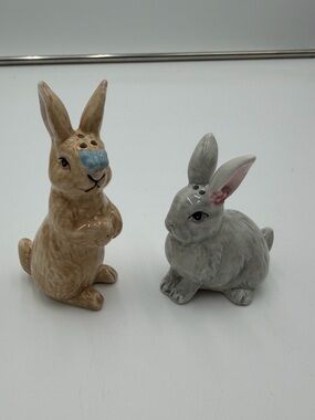 Ashland Easter Bunny Salt & Pepper Shakers - Set of 2